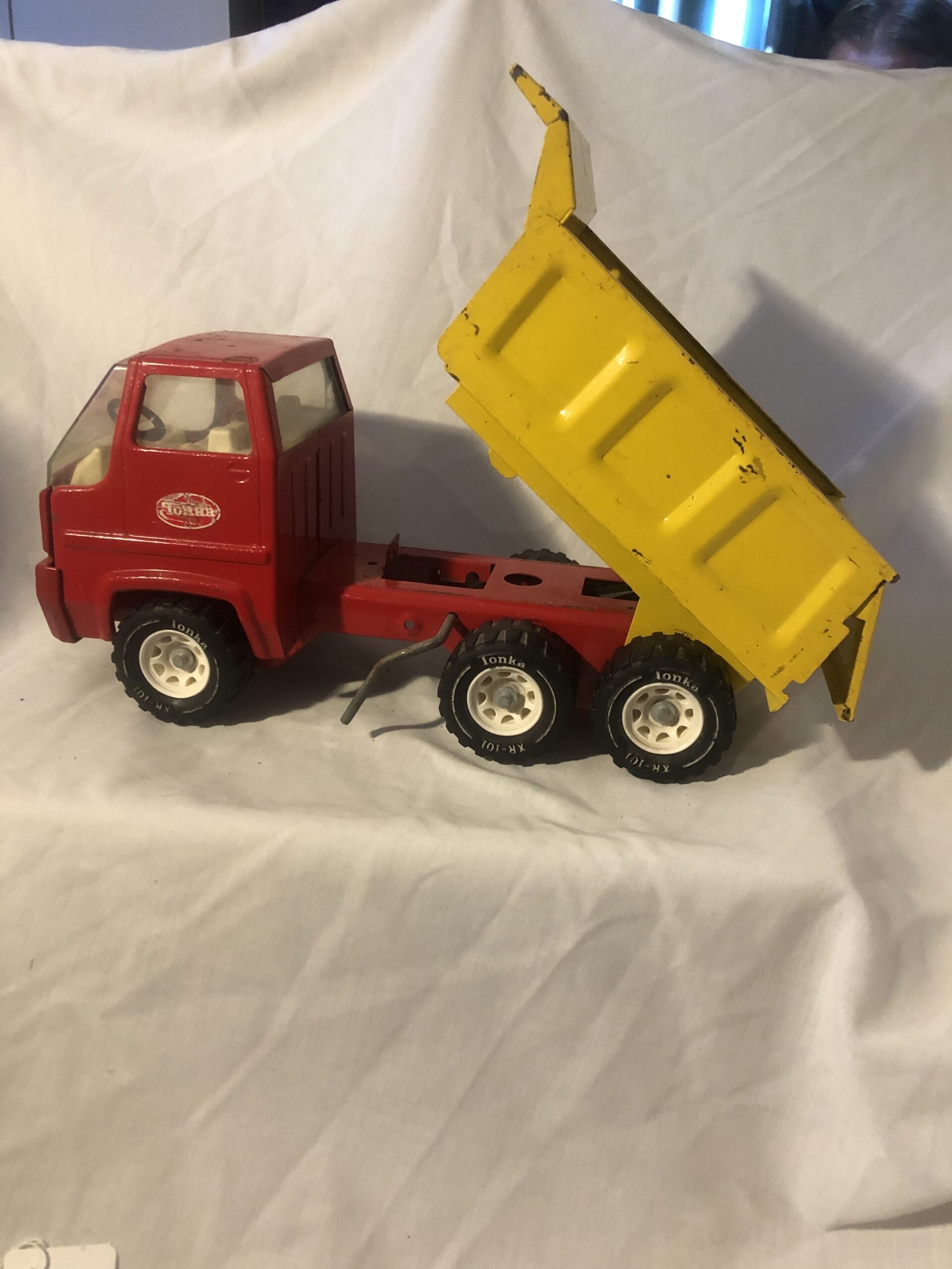 Tiny Tonka • Modello #535 • Dumper Rosso e Giallo • Anni 70