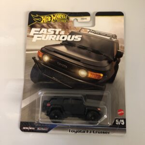TOYOTA FJ CRUISER