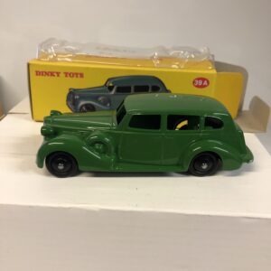 PACKARD EIGHT SEDAN