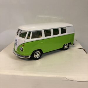 VOLKSWAGEN CAMPER VAN